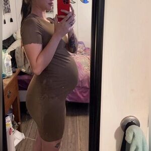 SHEIN Maternity Lettuce Edge Rib-knit Dress